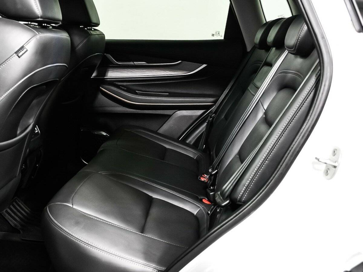 Купить Exeed LX, 2023, 11 307 км, фото №11