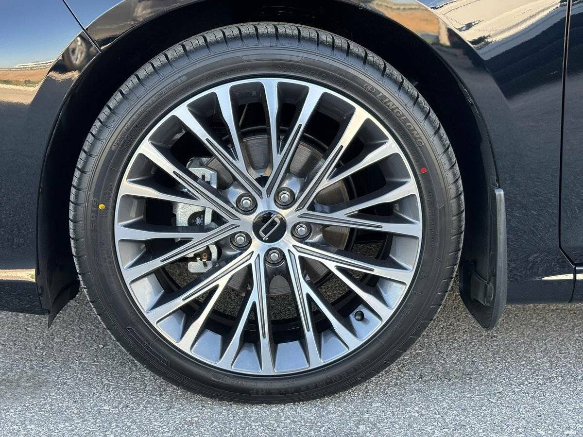 Купить FAW Bestune B70, 2024, 5 км, фото №16