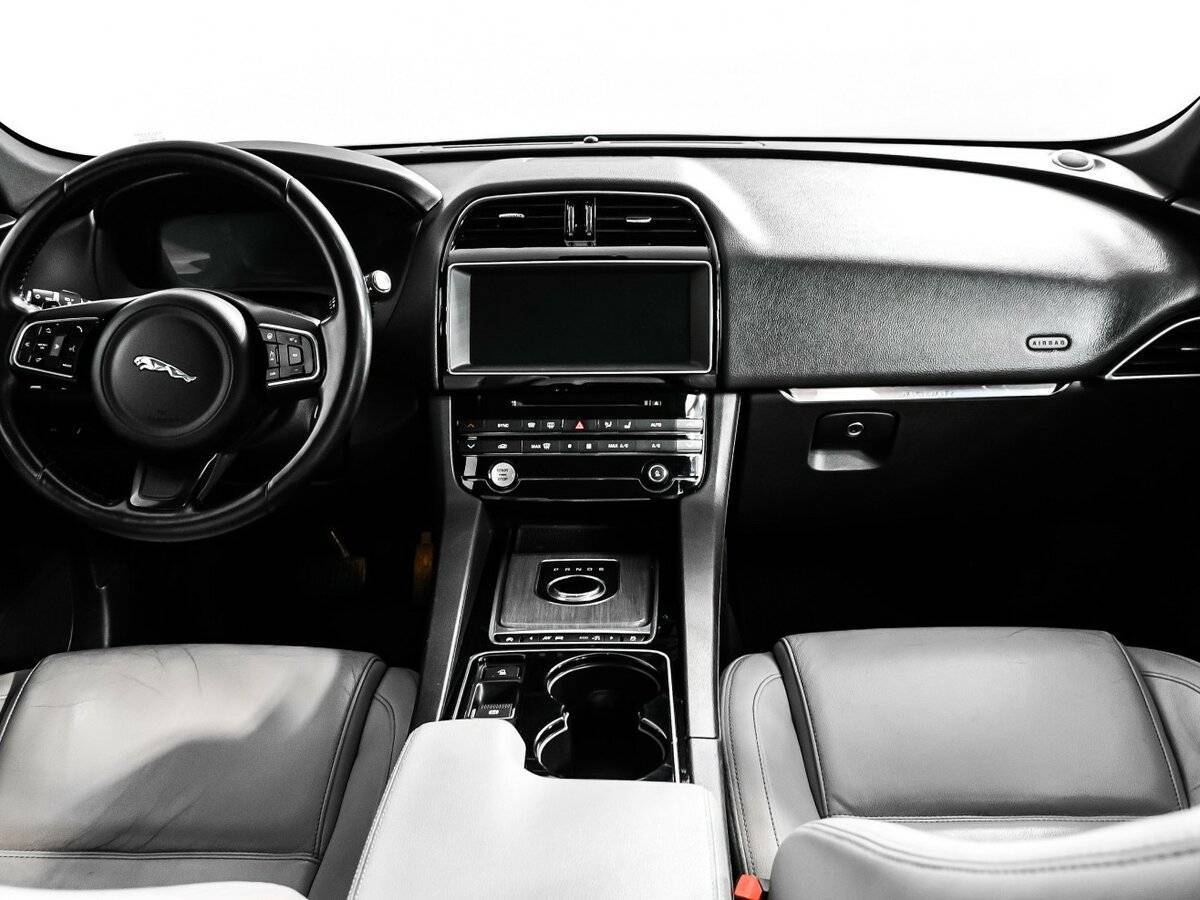 Купить Jaguar F-Pace, 2016, 71 505 км, фото №11