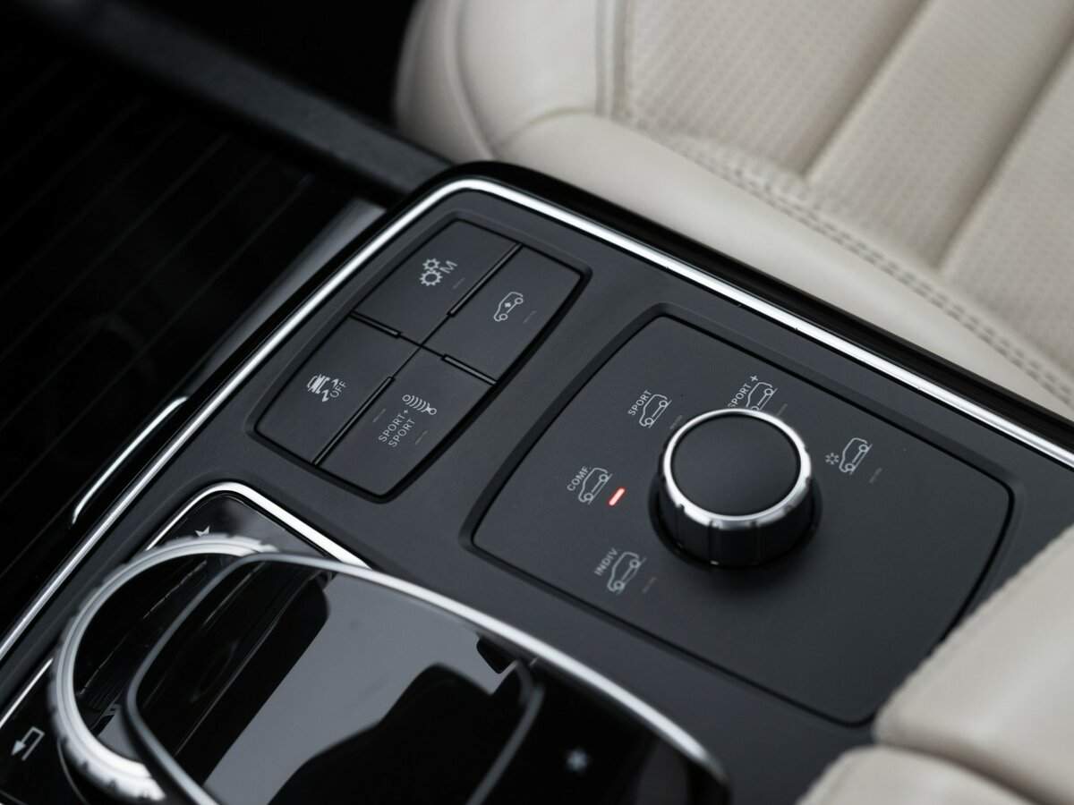 Купить Mercedes-Benz GLE AMG 63 AMG S, 2016, 157 965 км, фото №36