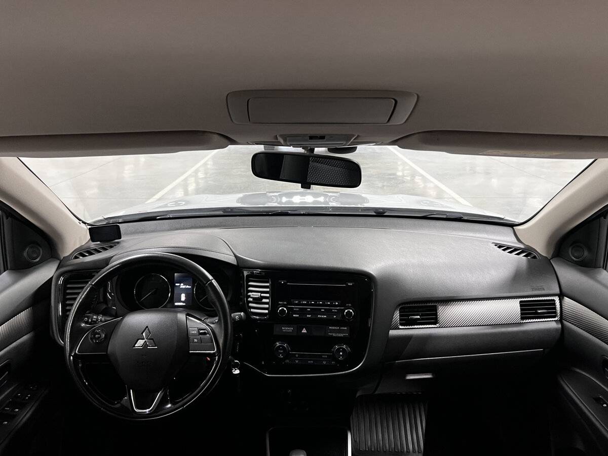 Купить Mitsubishi Outlander, 2017, 107 670 км, фото №14