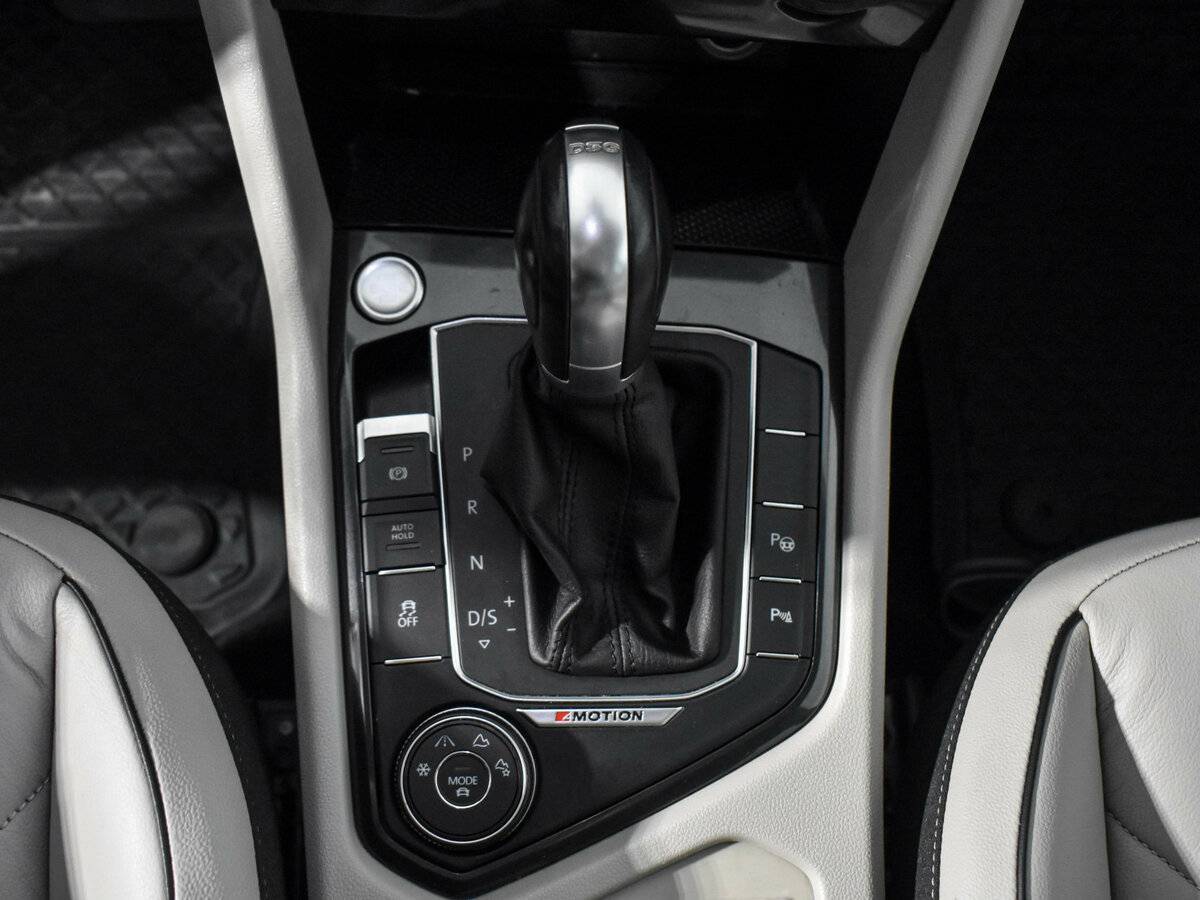 Купить Volkswagen Tiguan, 2017, 124 553 км, фото №15