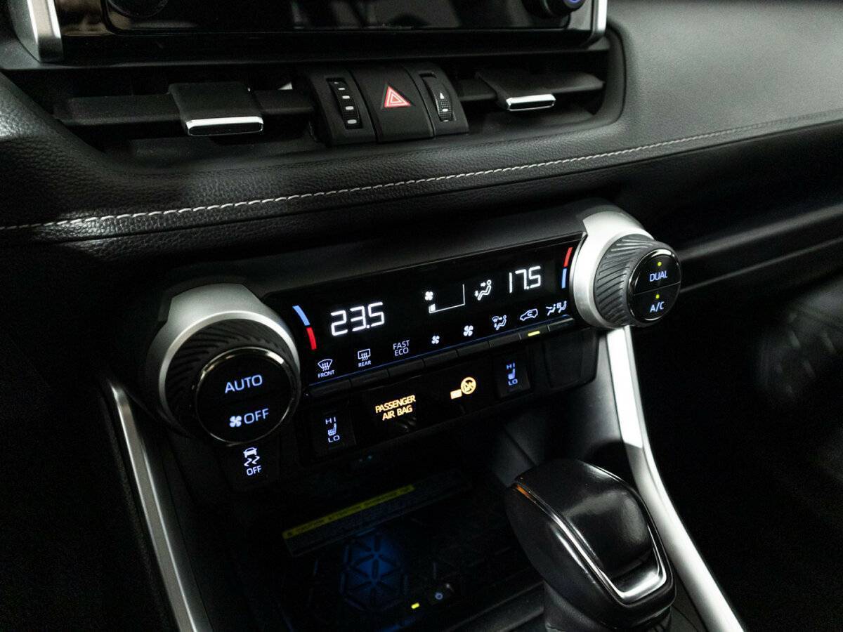 Купить Toyota RAV4, 2020, 99 000 км, фото №21