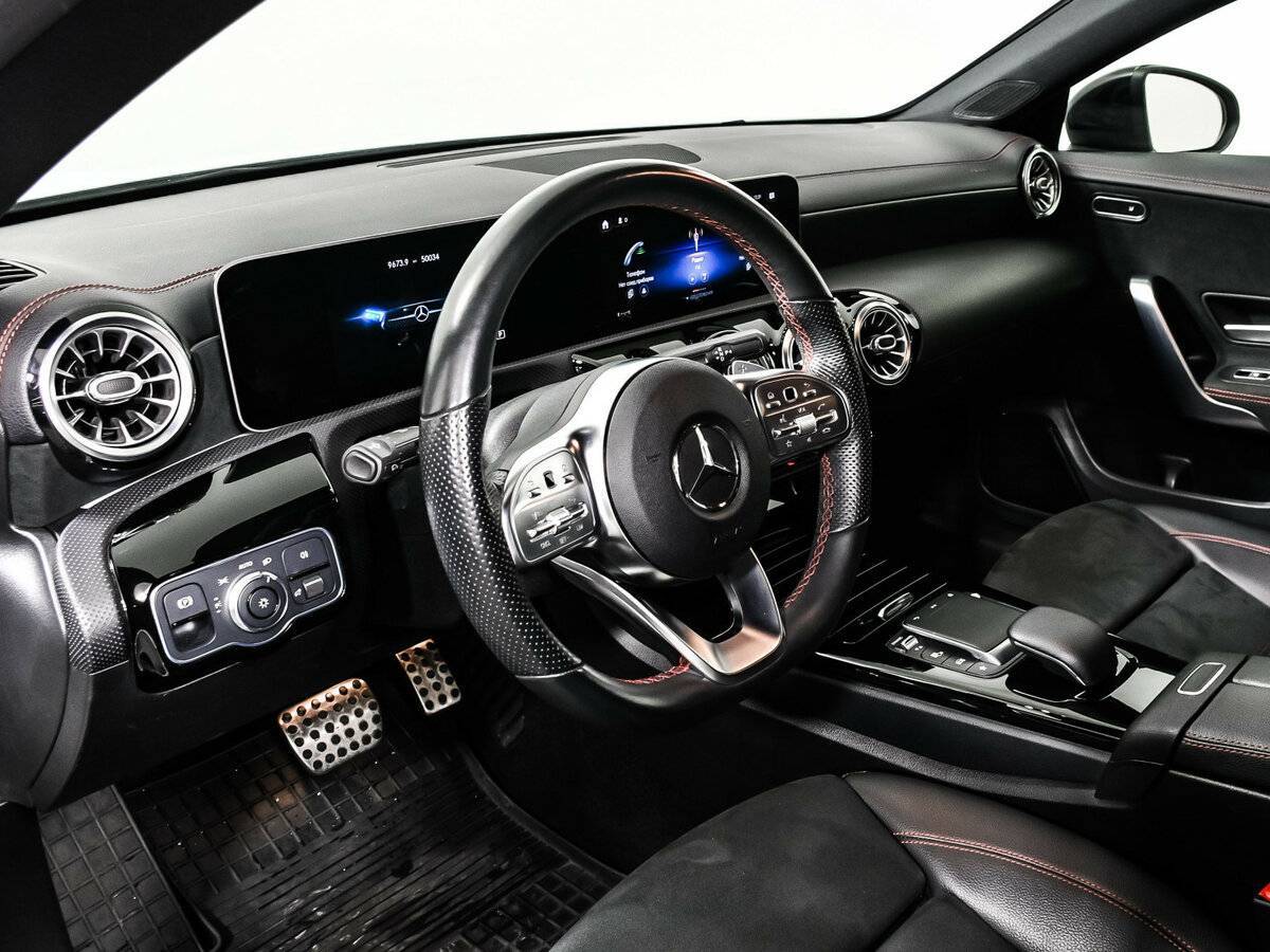 Купить Mercedes-Benz CLA 200, 2020, 50 034 км, фото №13