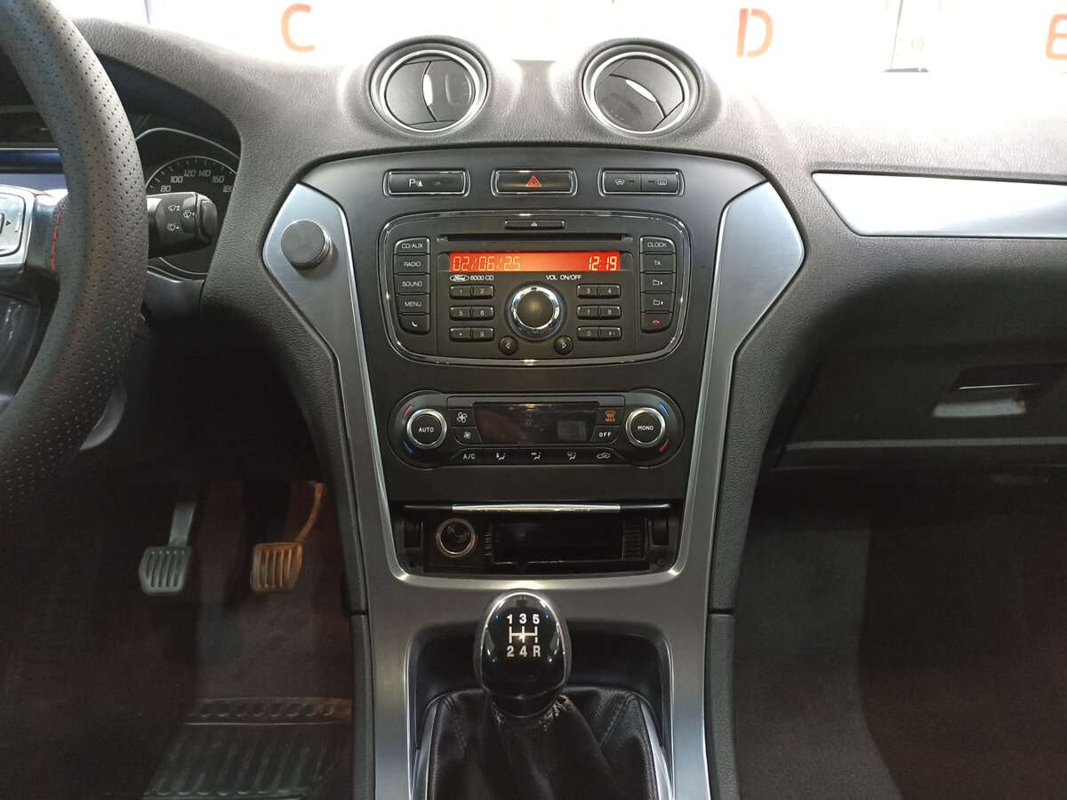 Купить Ford Mondeo, 2011, 163 111 км, фото №15