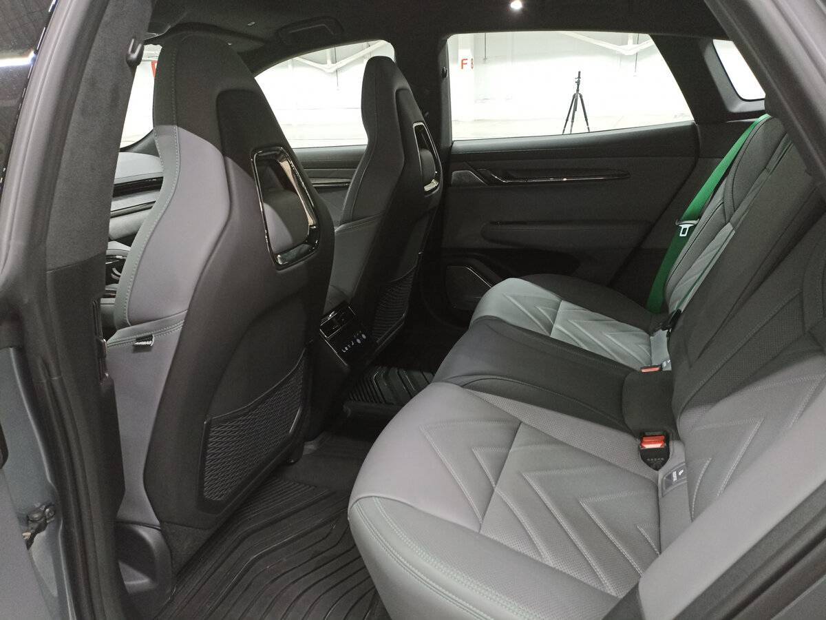 Купить Zeekr 001 100 kWh, 2023, 27 596 км, фото №12