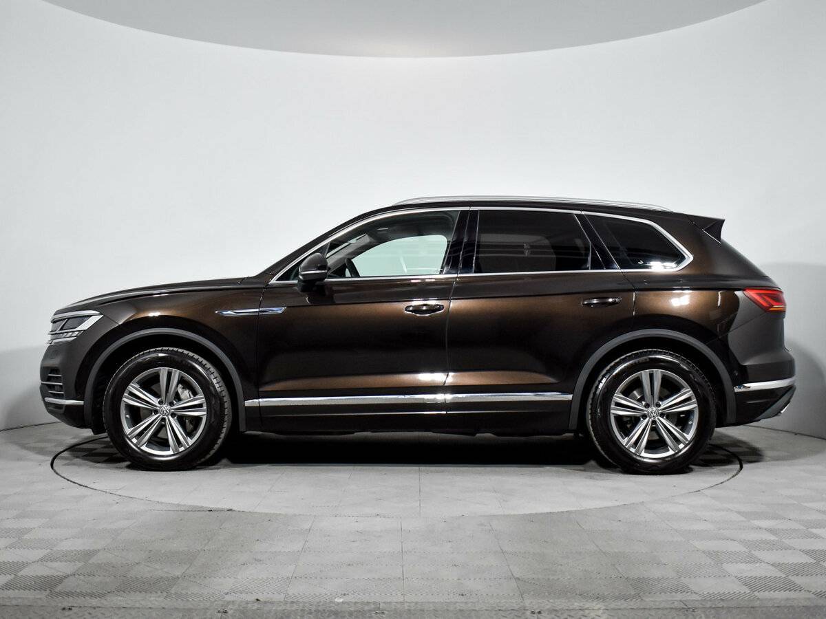 Купить Volkswagen Touareg, 2019, 68 901 км, фото №4
