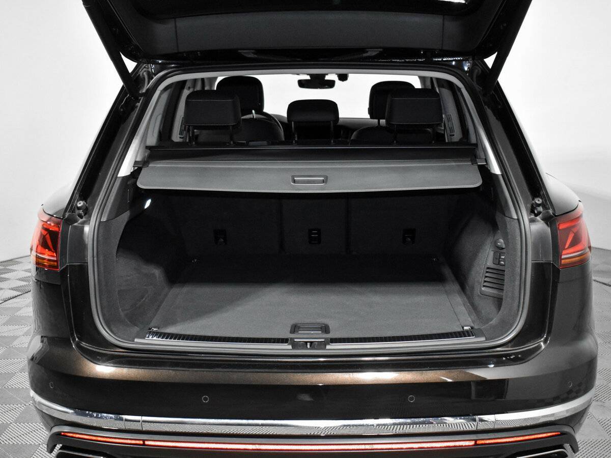 Купить Volkswagen Touareg, 2019, 68 901 км, фото №22