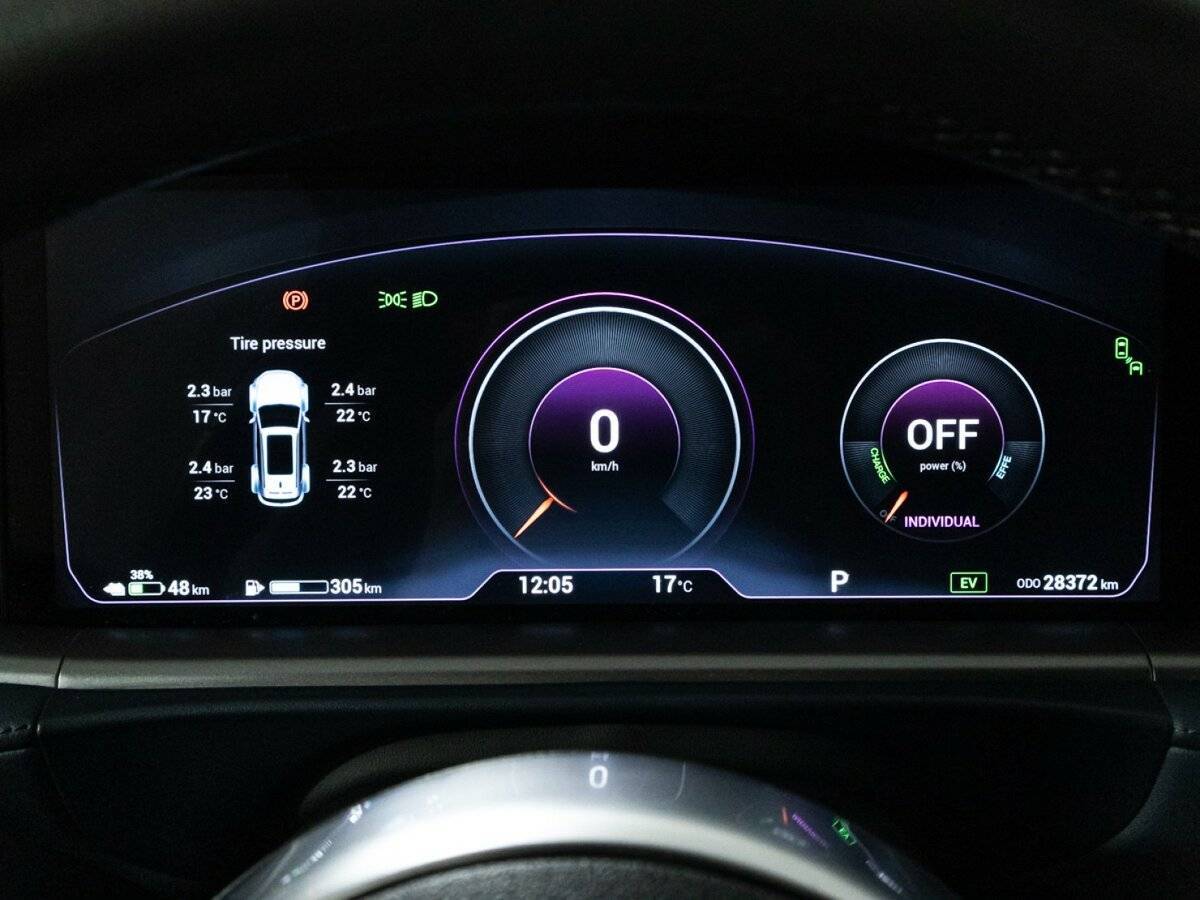 Купить Voyah Free EVR, 2022, 28 370 км, фото №12