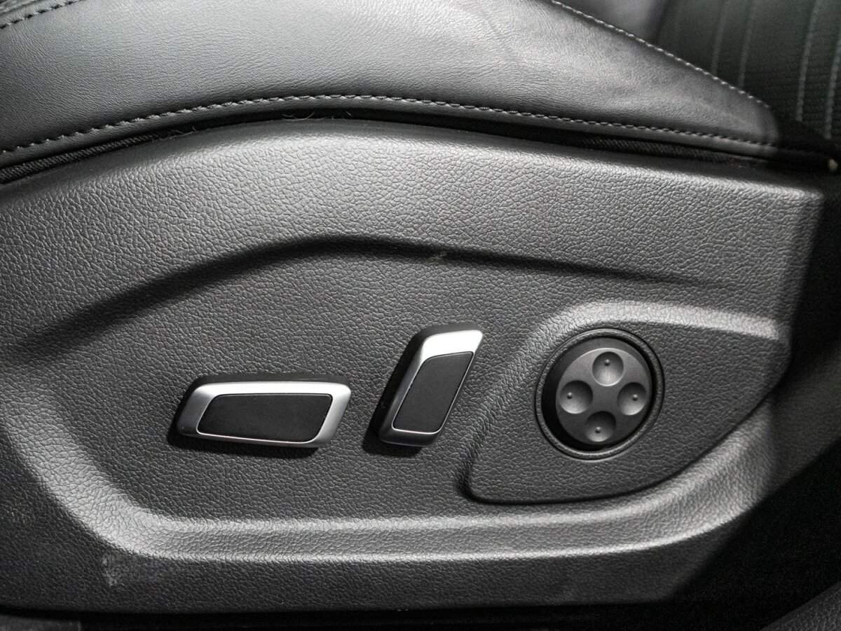 Купить Voyah Free EVR, 2022, 28 370 км, фото №17