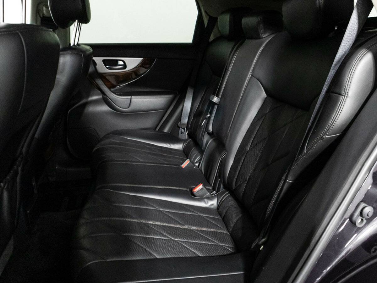 Купить Infiniti QX70, 2016, 89 100 км, фото №9