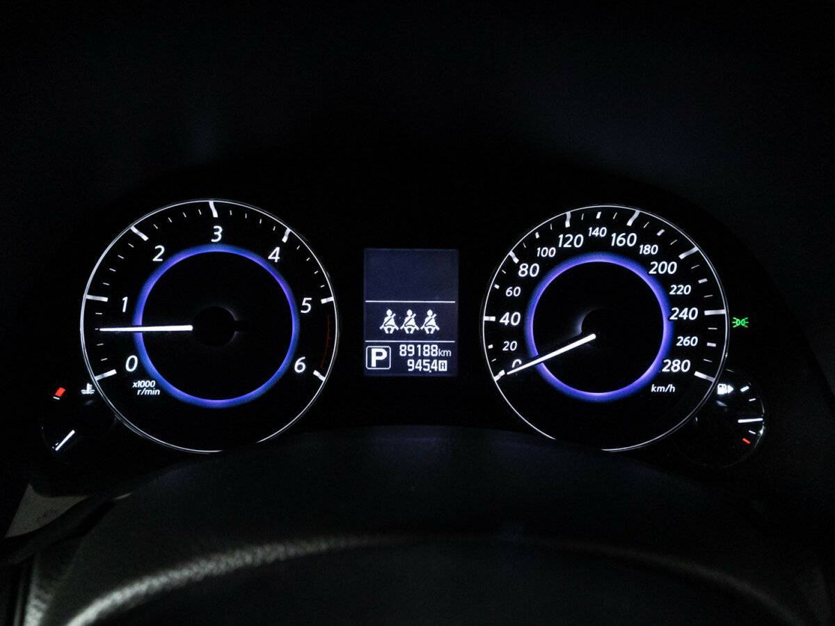 Купить Infiniti QX70, 2016, 89 100 км, фото №11