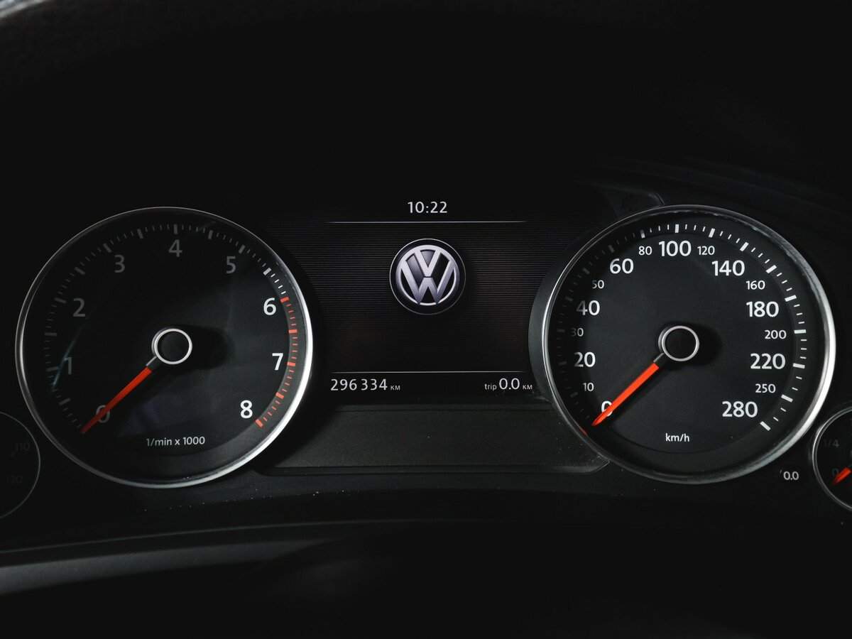 Купить Volkswagen Touareg, 2011, 295 829 км, фото №11