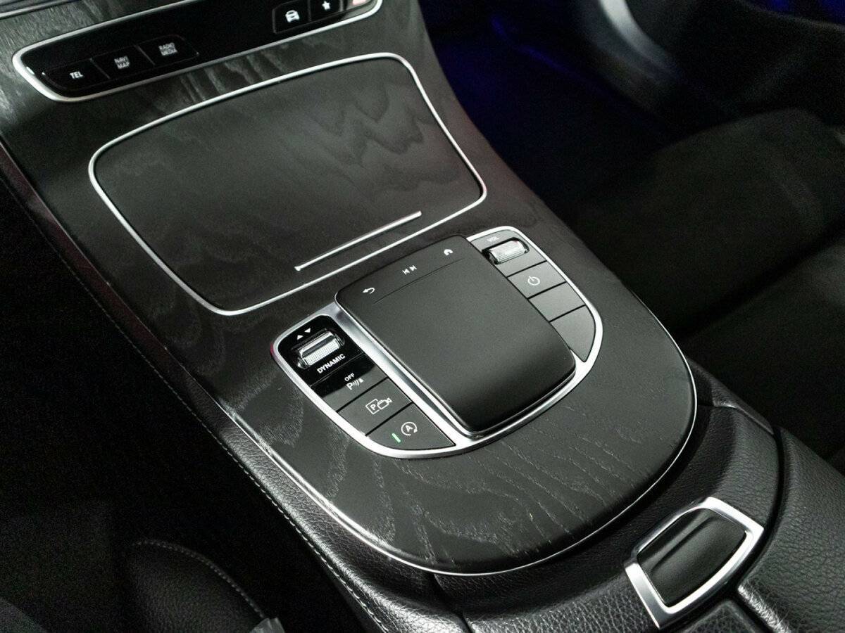 Купить Mercedes-Benz E-Класс 200, 2021, 143 894 км, фото №19