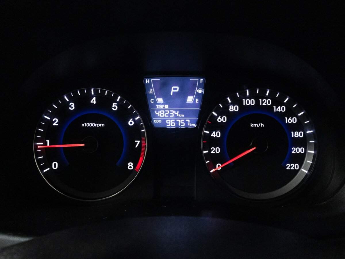 Купить Hyundai Solaris, 2011, 96 755 км, фото №12