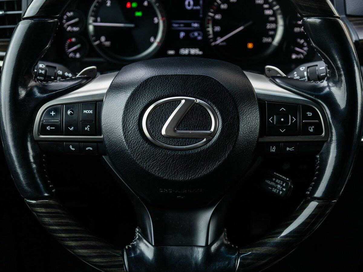 Купить Lexus LX 450d, 2018, 158 788 км, фото №16