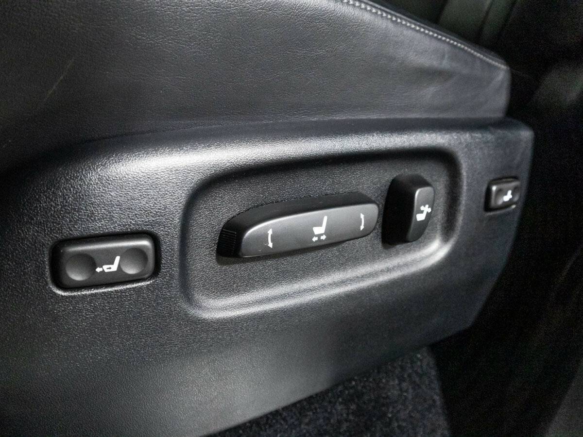 Купить Lexus LX 450d, 2016, 84 000 км, фото №16