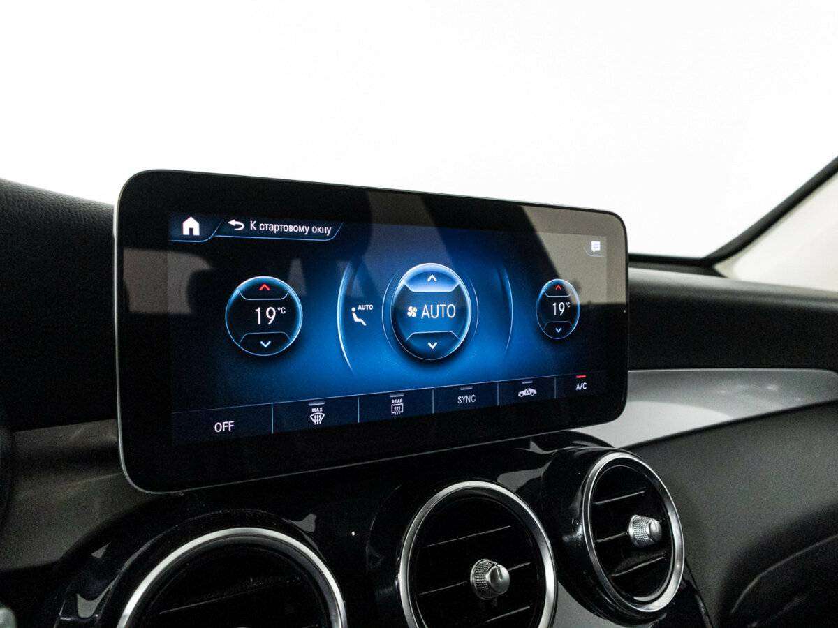 Купить Mercedes-Benz GLC 220 d, 2019, 59 422 км, фото №19