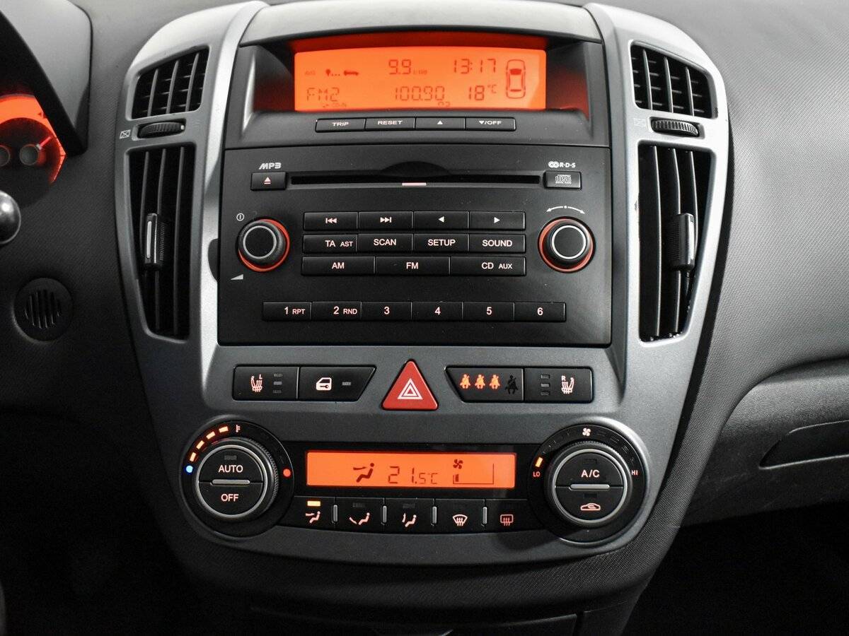 Купить Kia Ceed, 2009, 236 573 км, фото №16