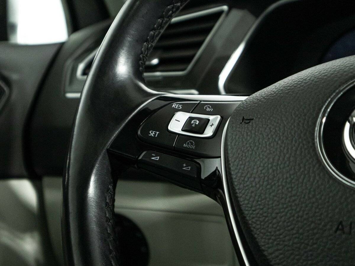 Купить Volkswagen Tiguan, 2018, 136 888 км, фото №22
