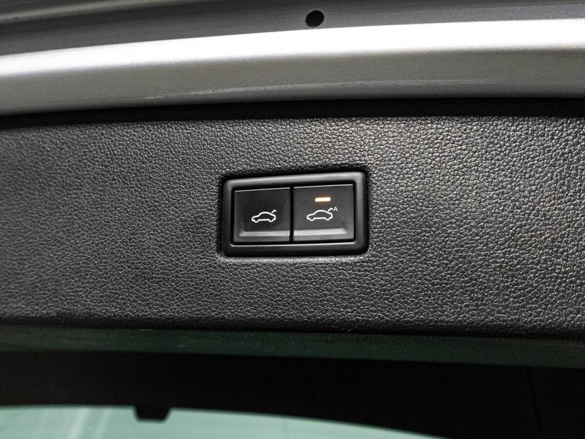 Купить Volkswagen Tiguan, 2018, 136 888 км, фото №24