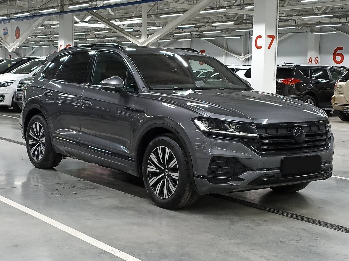 Volkswagen Touareg