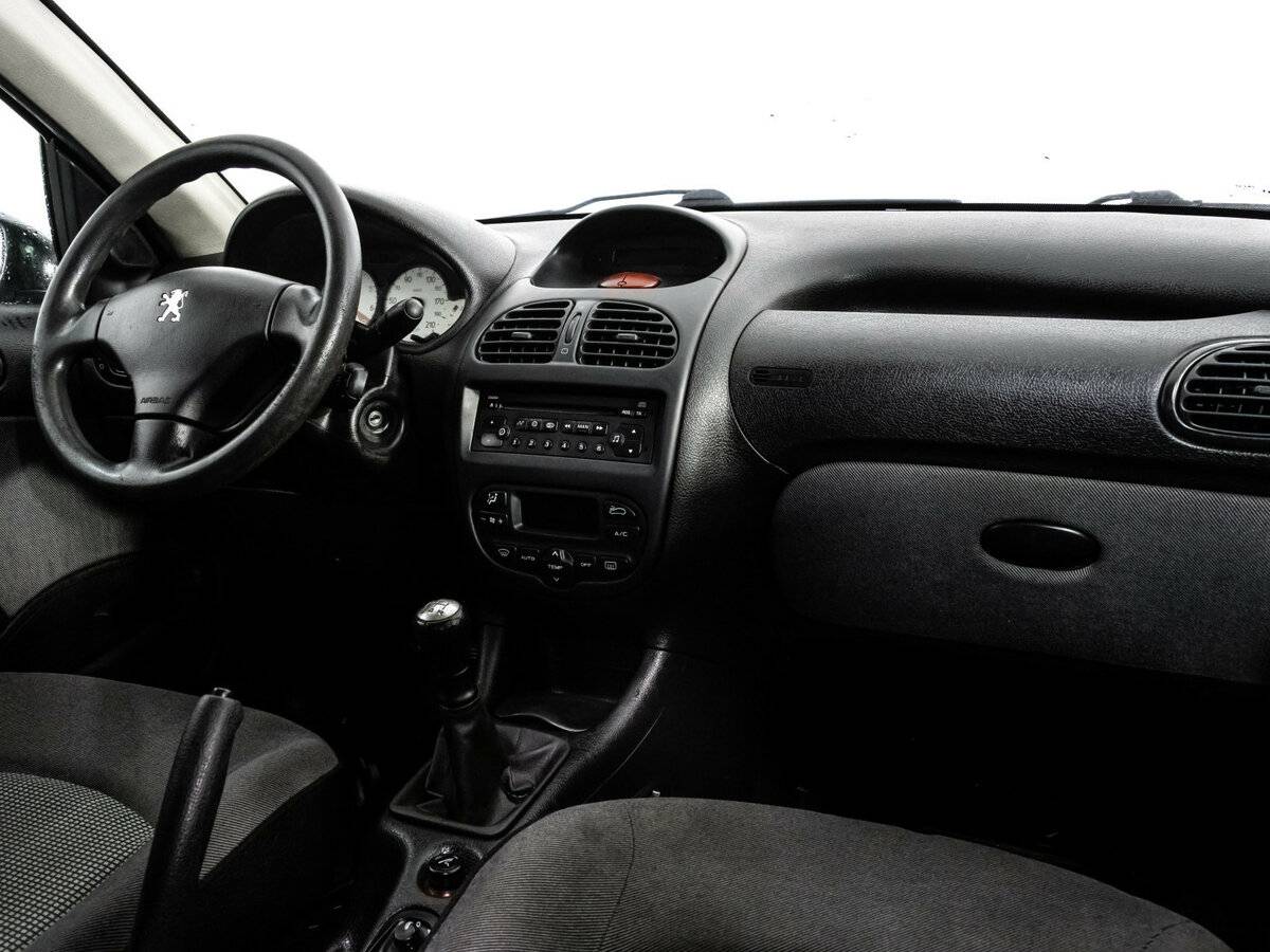 Купить Peugeot 206, 2008, 155 213 км, фото №9