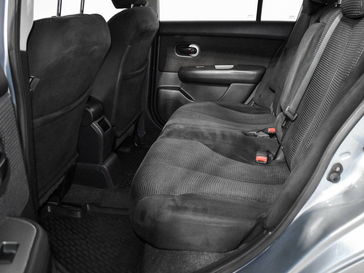 Купить Nissan Tiida, 2010, 185 275 км, фото №11