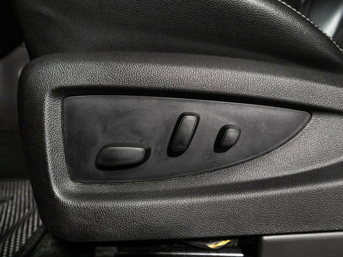 Купить Chevrolet Tahoe, 2016, 221 143 км, фото №13