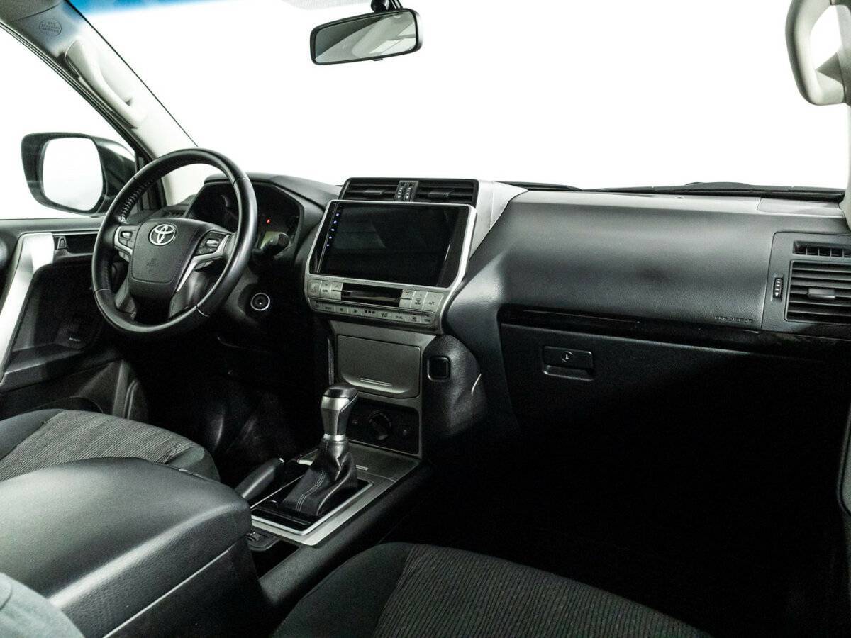 Купить Toyota Land Cruiser Prado, 2020, 59 721 км, фото №9