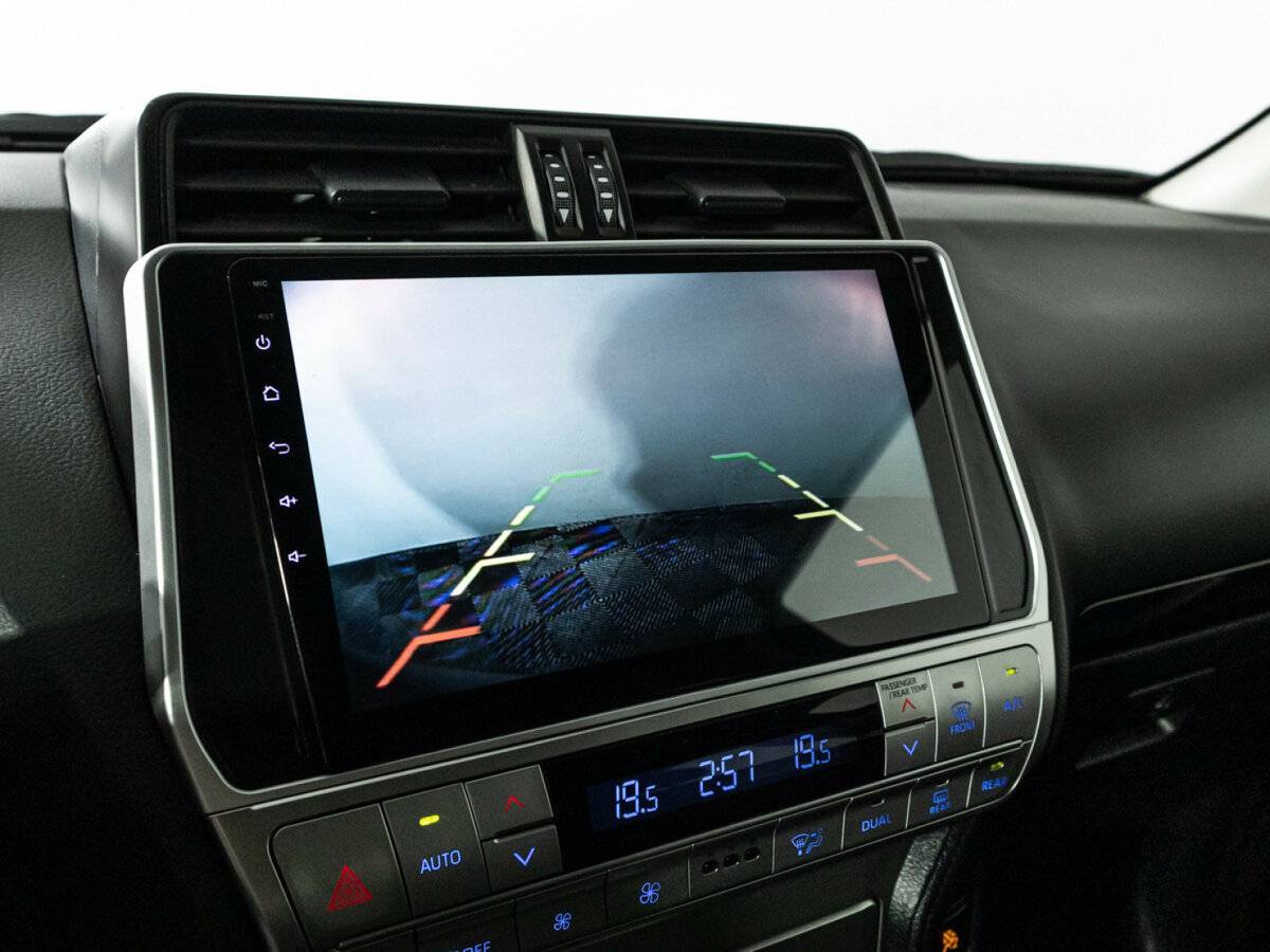 Купить Toyota Land Cruiser Prado, 2020, 59 721 км, фото №18