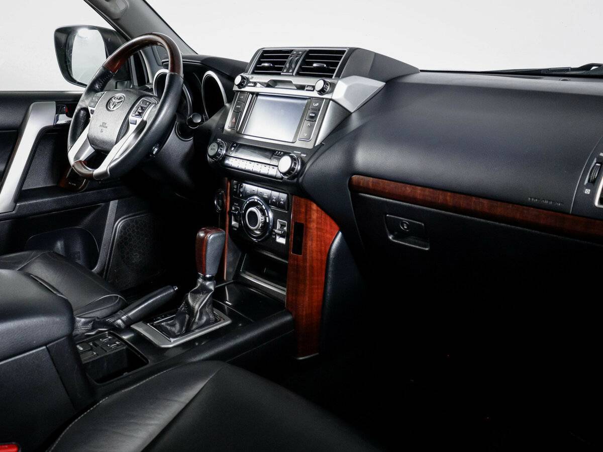 Купить Toyota Land Cruiser Prado, 2016, 83 490 км, фото №9