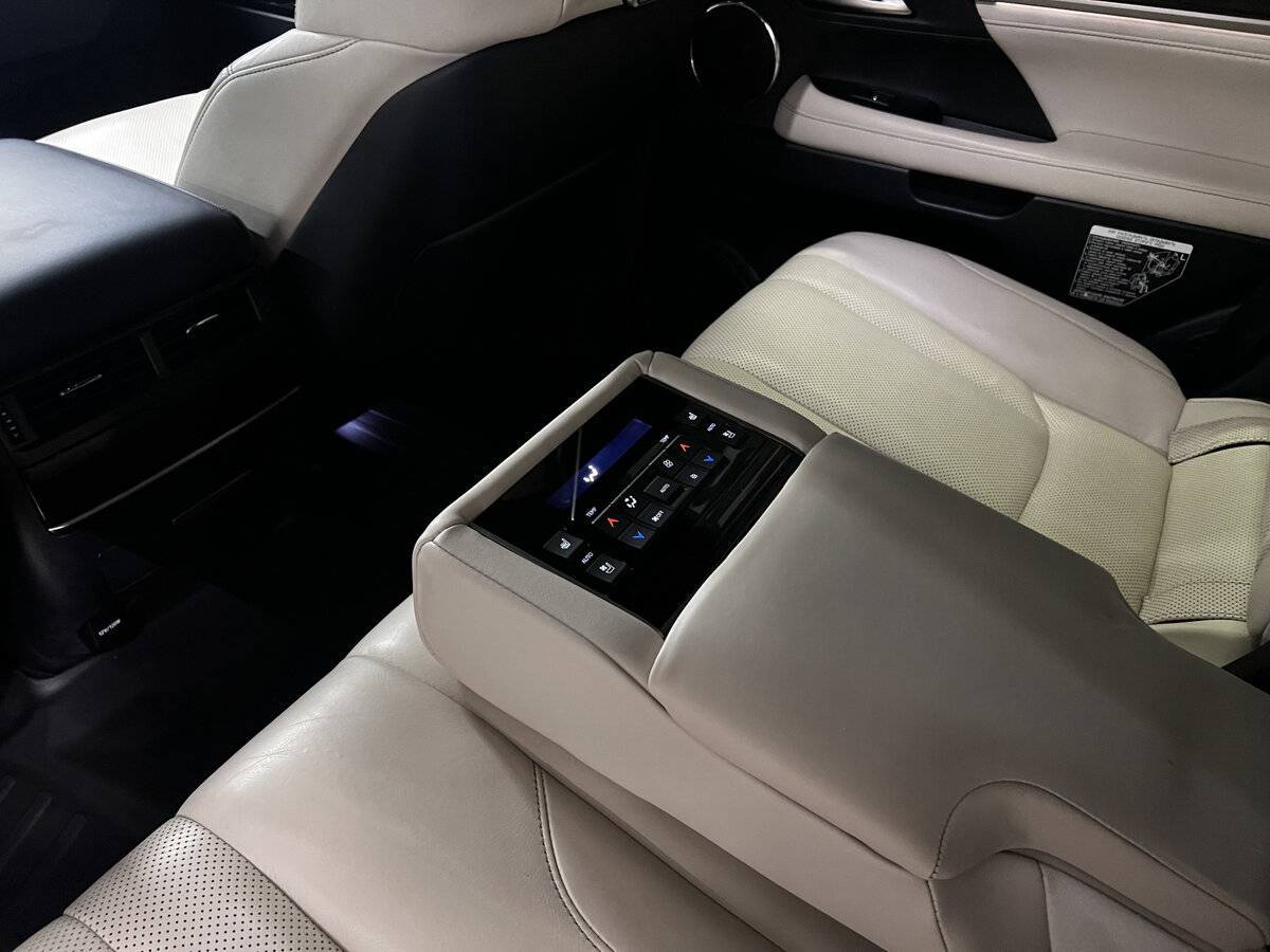 Купить Lexus LX 570, 2017, 138 900 км, фото №23