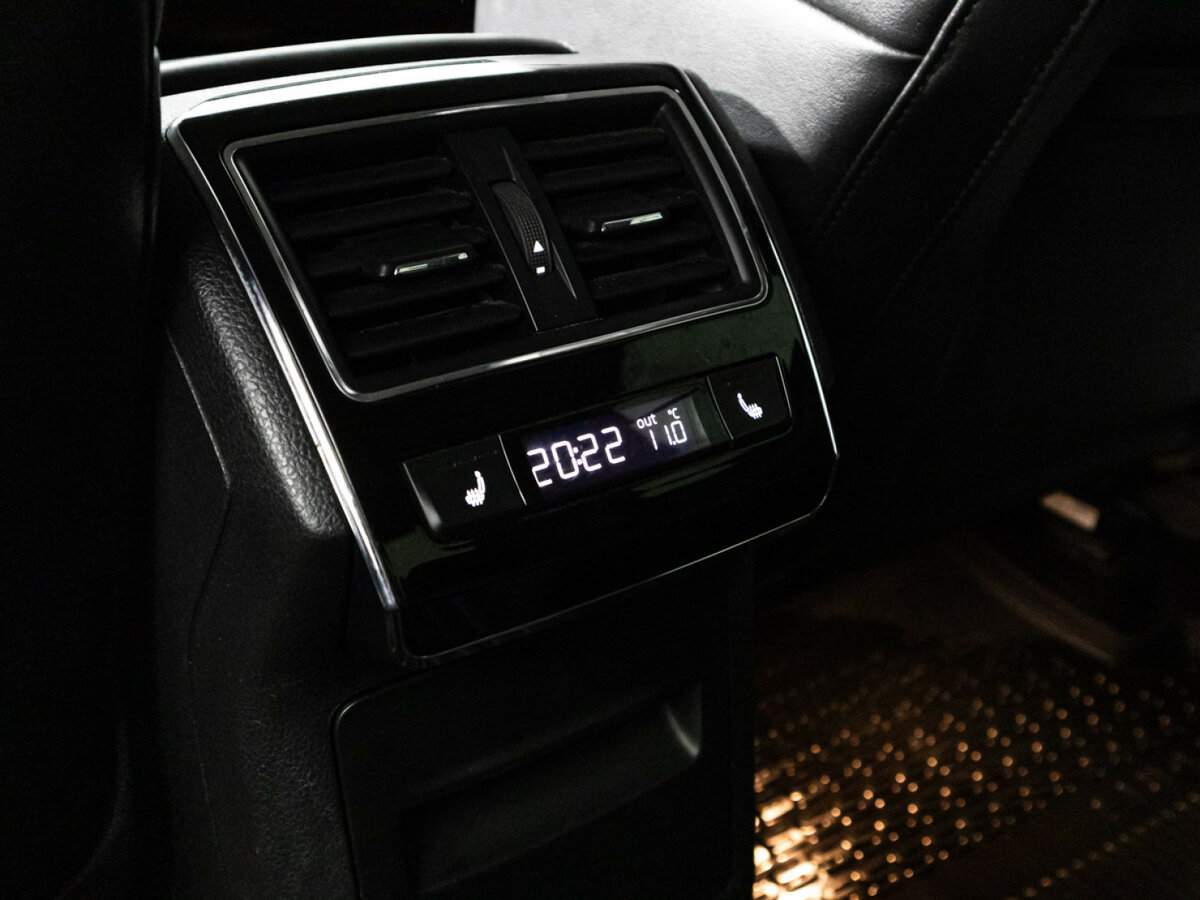 Купить Skoda Superb, 2018, 97 607 км, фото №19