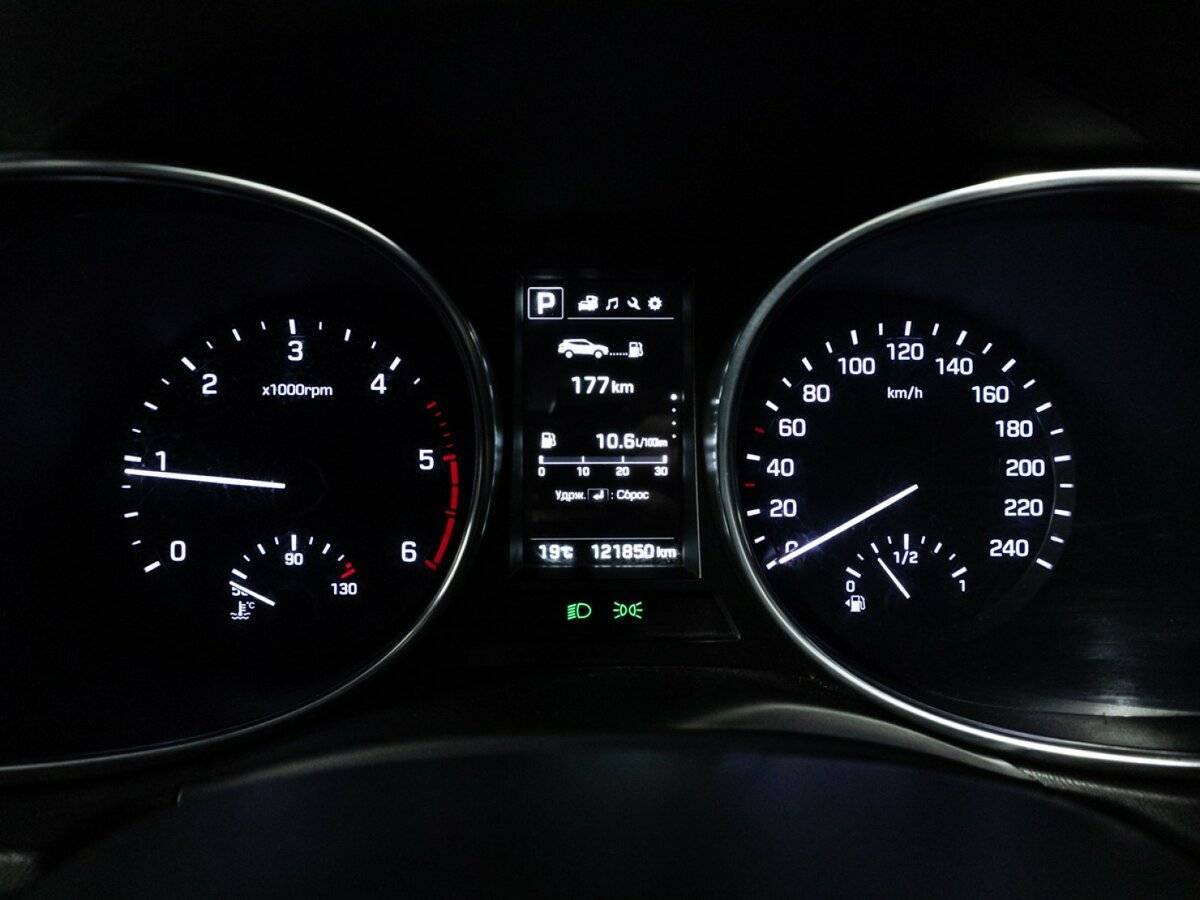 Купить Hyundai Santa Fe, 2017, 121 847 км, фото №12