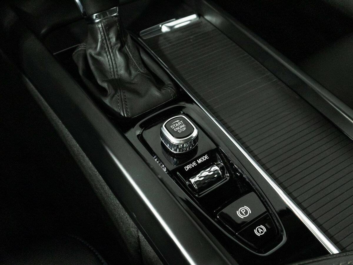 Купить Volvo XC60, 2019, 74 500 км, фото №20