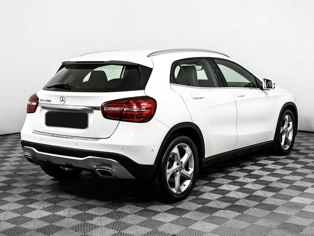 Купить Mercedes-Benz GLA 200, 2019, 94 360 км, фото №5