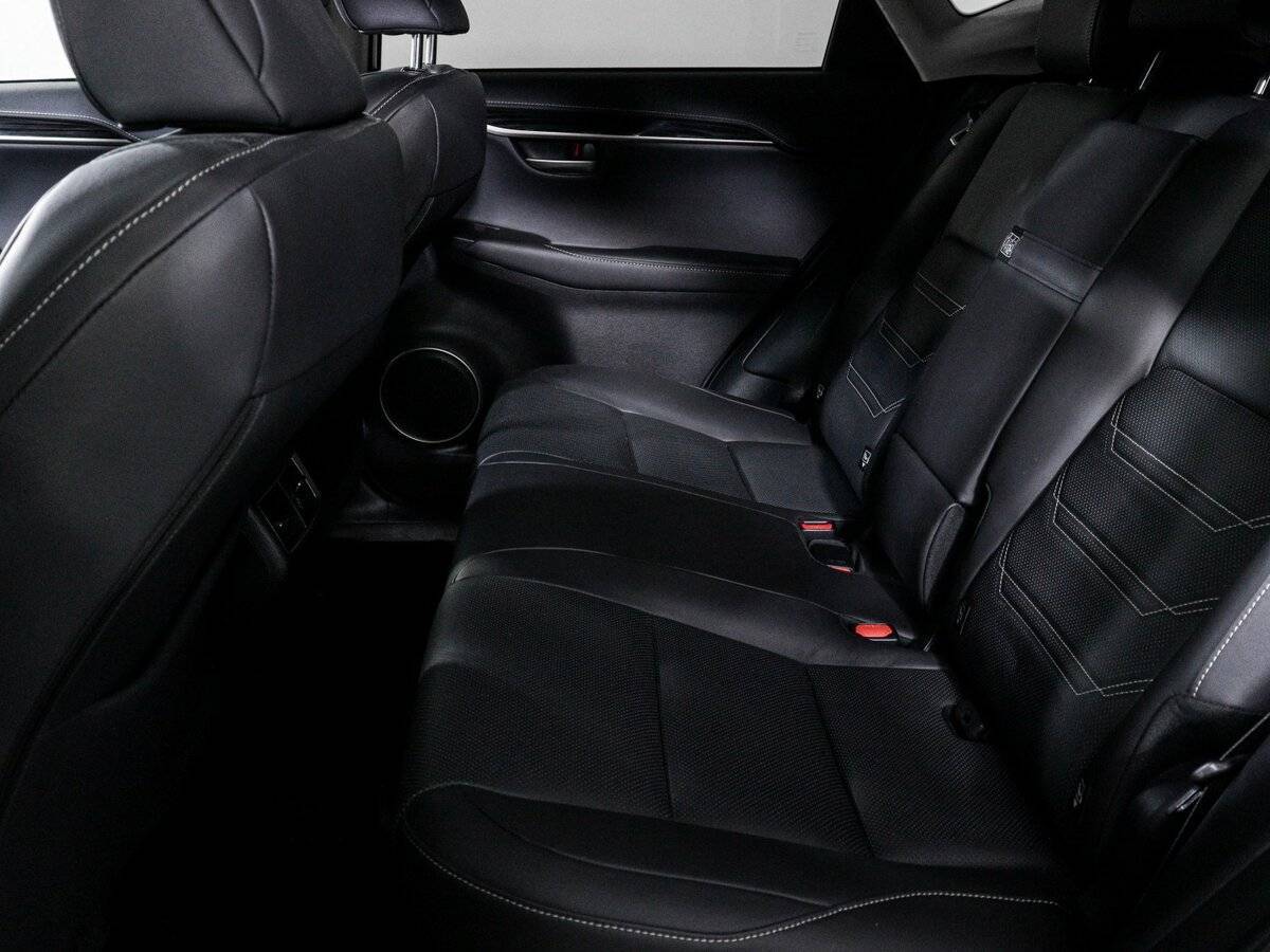 Купить Lexus NX 200t, 2015, 18 000 км, фото №8