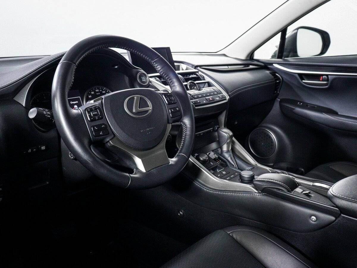 Купить Lexus NX 200t, 2015, 18 000 км, фото №11