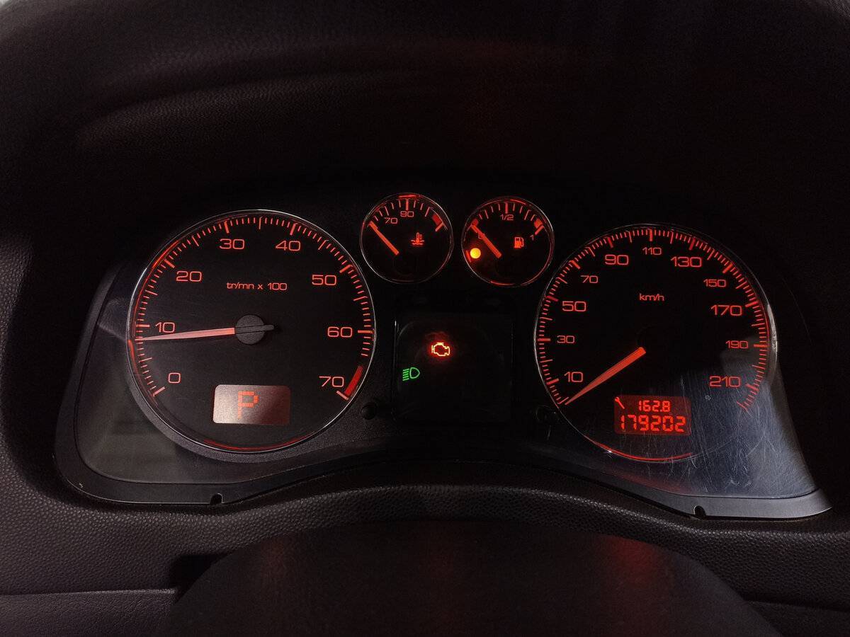 Купить Peugeot 307, 2006, 179 201 км, фото №13