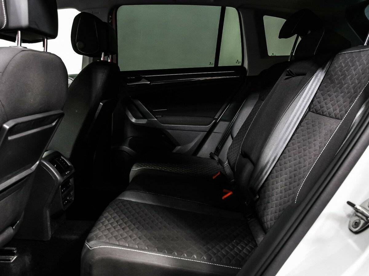 Купить Volkswagen Tiguan, 2018, 80 205 км, фото №12