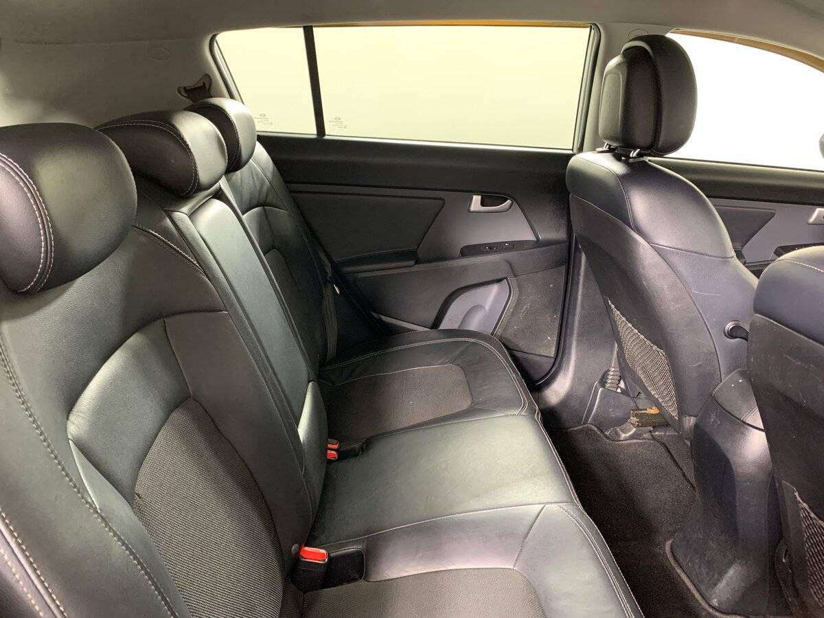 Купить Kia Sportage, 2011, 258 693 км, фото №16