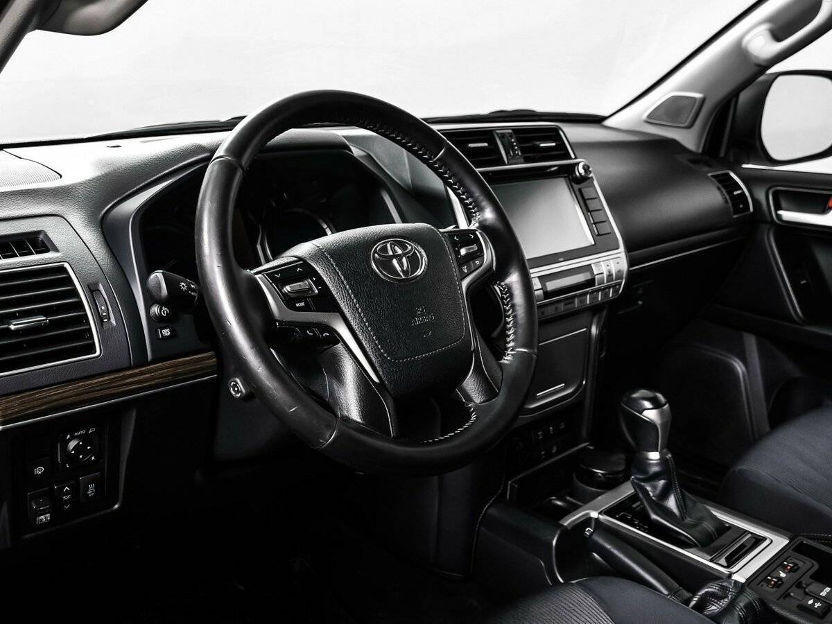 Купить Toyota Land Cruiser Prado, 2017, 139 228 км, фото №13