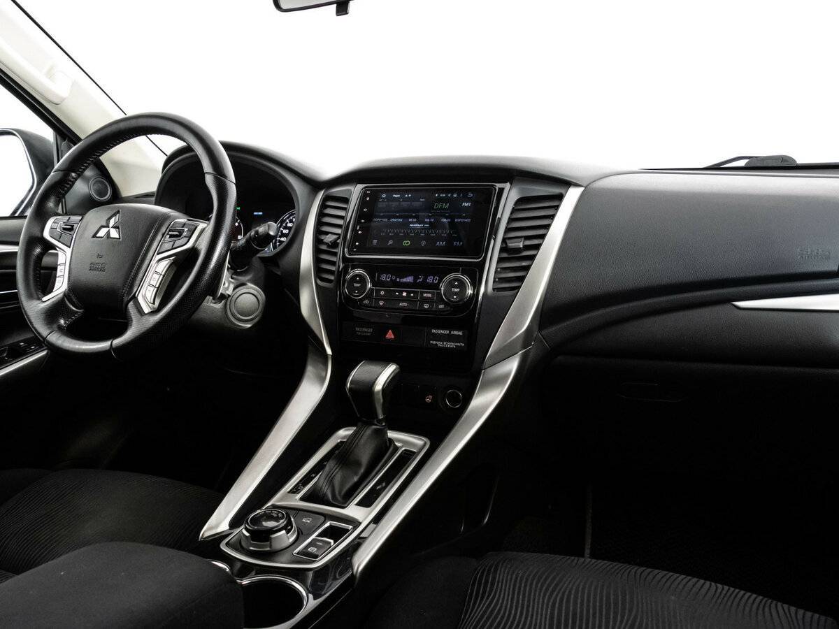 Купить Mitsubishi Pajero Sport, 2017, 154 132 км, фото №9