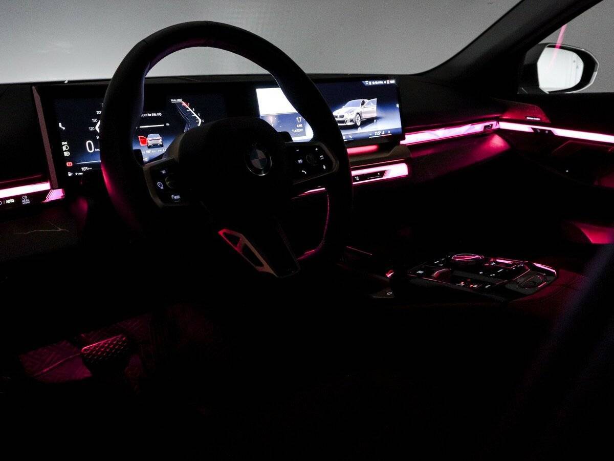 Купить BMW 5 серии Long 530Li, 2024, 5 850 км, фото №27