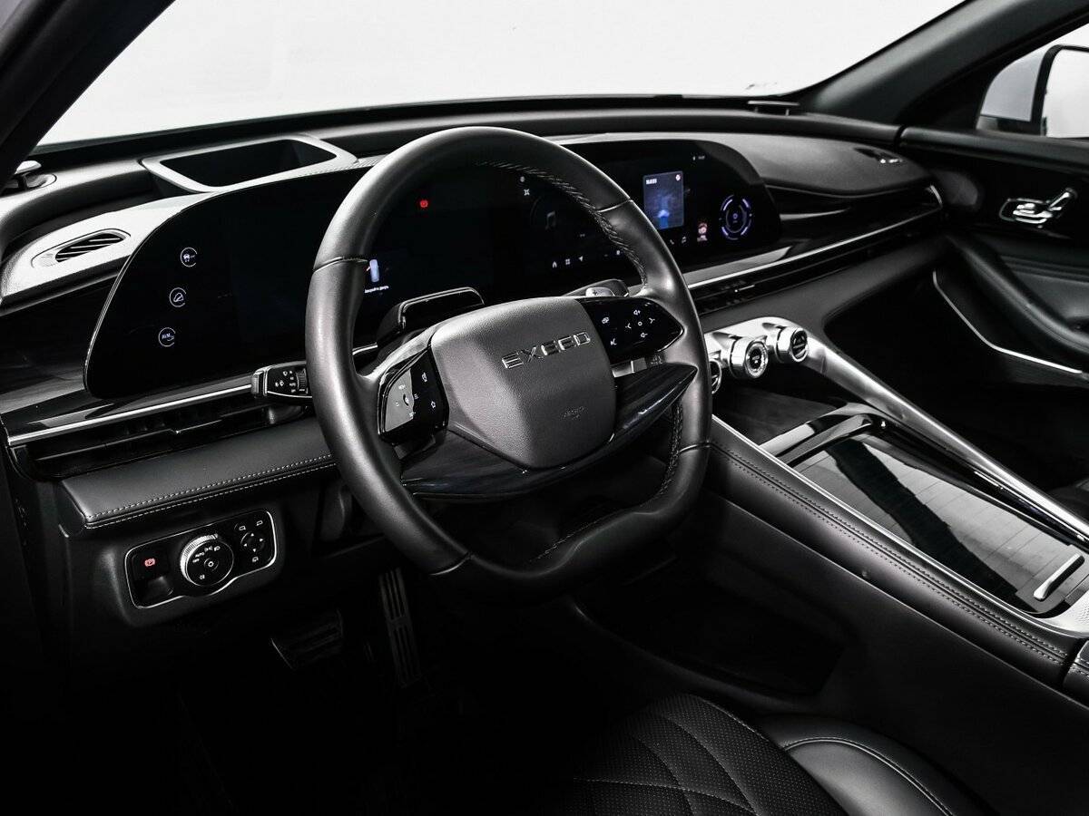 Купить Exeed RX, 2023, 25 329 км, фото №12
