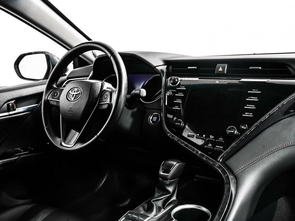 Купить Toyota Camry, 2018, 111 740 км, фото №9