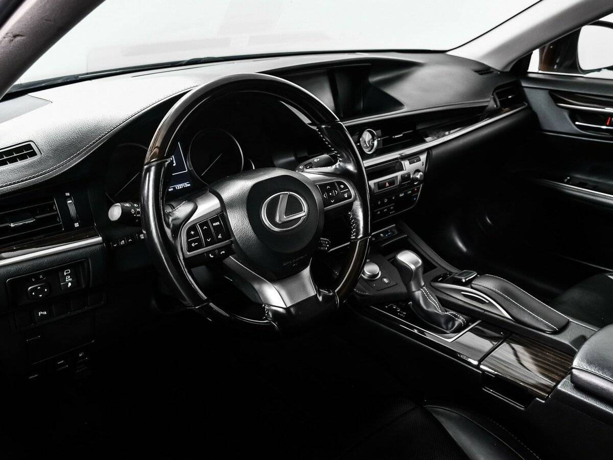 Купить Lexus ES 250, 2016, 122 711 км, фото №12