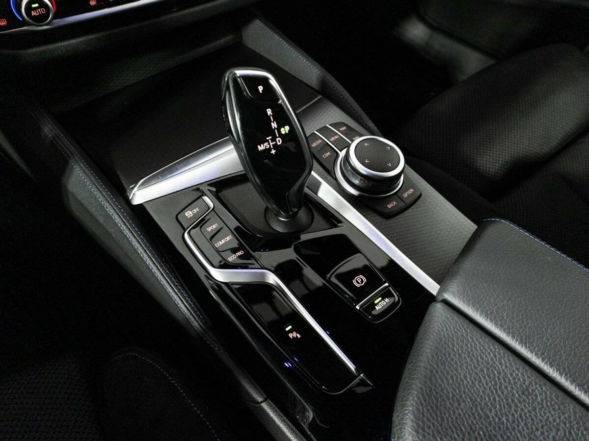 Купить BMW 5 серии 520d xDrive, 2020, 82 296 км, фото №17