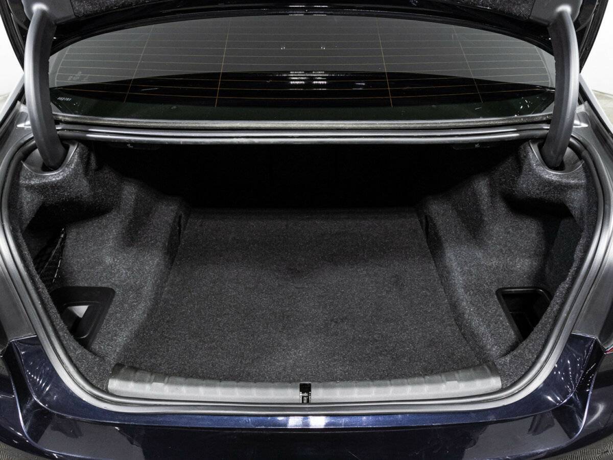 Купить BMW 5 серии 530d xDrive, 2017, 64 000 км, фото №15